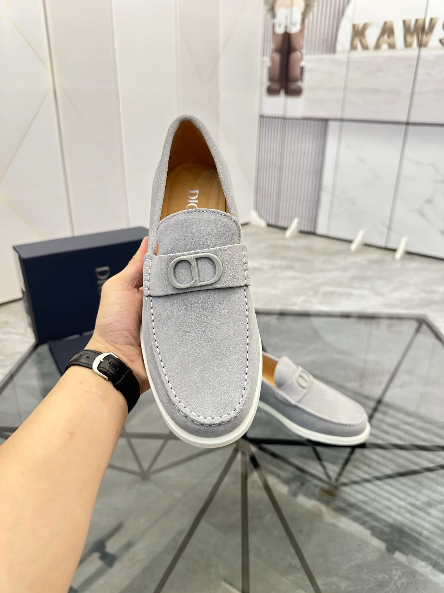 Selling men's shoes 💰: 💰P440¥ Product trademark: Dio* "Dior*" slip-on shoes Regular size: 39-44 (can be customized to 45.46) Product materials: imported nubuck leather upper, cowhide lining, original outsole. Number: 628